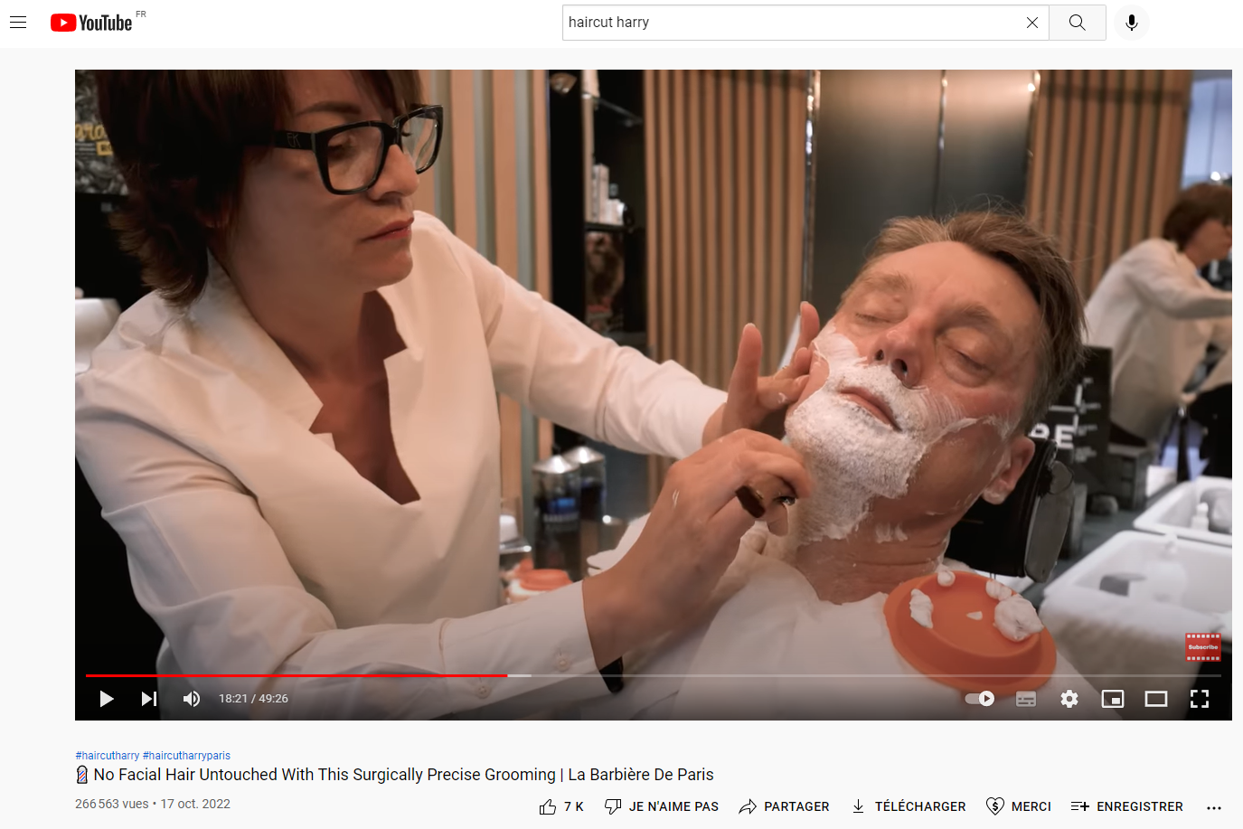 Le meilleur rasage autour du monde avec Harry Haircut !